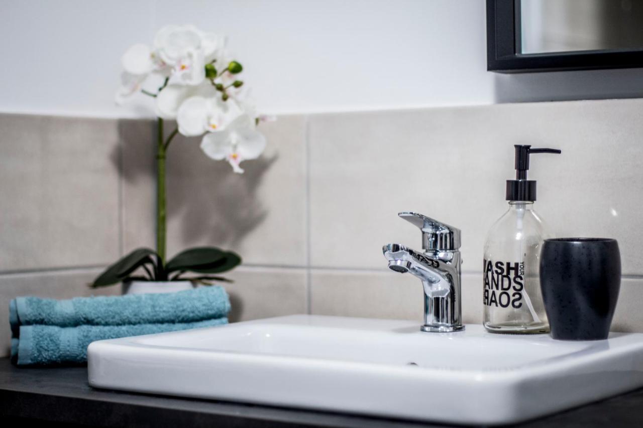 Appartamento City Park Beauty With Ac, Wifi Budapest Esterno foto