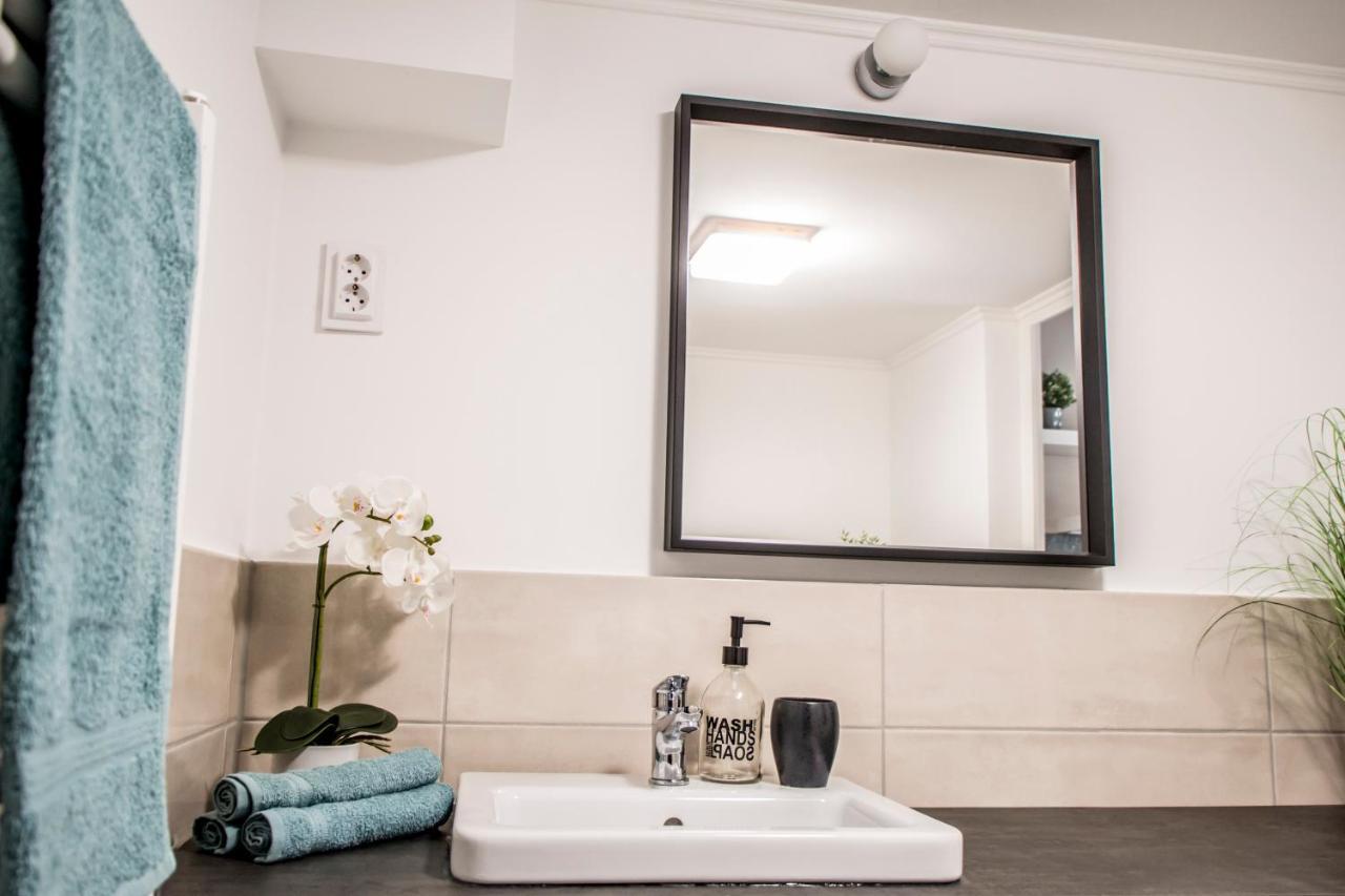 Appartamento City Park Beauty With Ac, Wifi Budapest Esterno foto